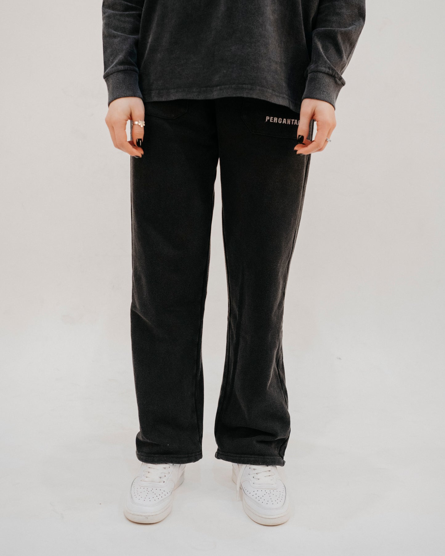 French Terry sweatpants in vintage black